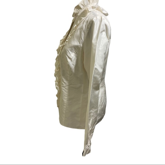 J McLaughlin button down silk ruffle blouse. Long sleeve cream color size 8. - Picture 7 of 9